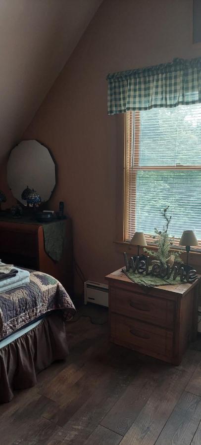 The Old Tioga Inn Bed And Breakfast Fairmount Springs Экстерьер фото